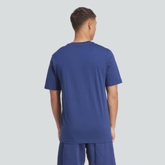 Camiseta adidas Grafica Collegiate - Masculina - Foto 2