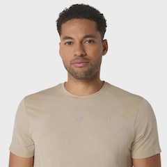 Camiseta Road Seamless - ASICS - Masculino - Foto 4