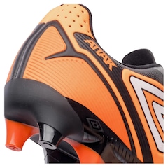 Chuteira de Campo Adulto Umbro Attak Iii - Foto 7