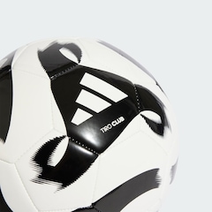 Kit Bola de Futebol de Campo Adidas Club + Bomba de Ar - Foto 5