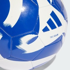 Kit Bola de Futebol de Campo Adidas Club + Bomba de Ar - Foto 4
