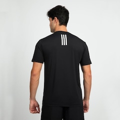 Camiseta Masculina Adidas Own The Run 3 Listras - Foto 2