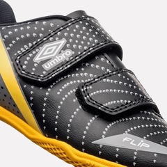 Chuteira De Futsal Umbro Flip - Infantil - Foto 6