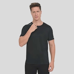 Camiseta Olympikus Corre Masculina - Foto 3