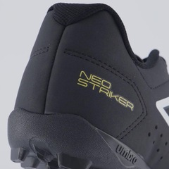 Chuteira Society Umbro Neo Striker - Foto 6