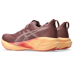 Tênis  Feminino Asics Novablast 5 - Foto 4