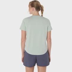 Camiseta ASICS Silver - Feminina - Foto 3