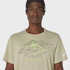 Camiseta ASICS Fujitrail Logo - Masculina - Foto 4