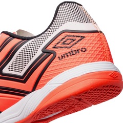 Chuteira de Futsal Unissex Umbro Pro 5 Bump Club - Foto 6