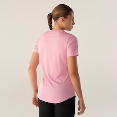 Camiseta Fila Basic Sports III Feminina - Foto 2
