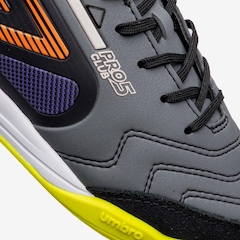 Chuteira Futsal Adulto Umbro Pro 5 Bump Club - Foto 9