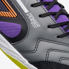 Chuteira Futsal Adulto Umbro Pro 5 Bump - Foto 8