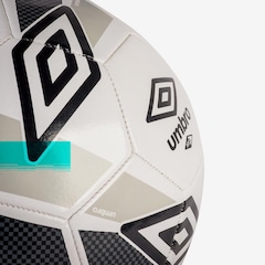 Bola de Futebol de Campo Umbro Cerâmica 2.0 - Foto 3