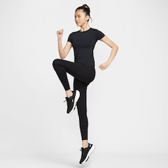 Camiseta Nike Dri-FIT Form Feminina - Foto 4