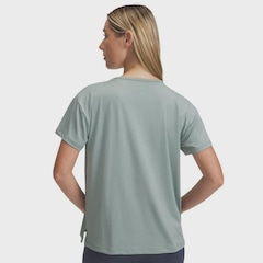 Camiseta de Treino Under Armour Vanish Energy Feminina - Foto 2