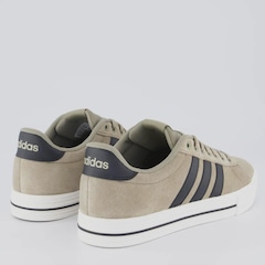 Tênis adidas Daily 4.0 - Unissex - Foto 3