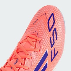 Chuteira de Campo Adulto adidas F50 League - Foto 9