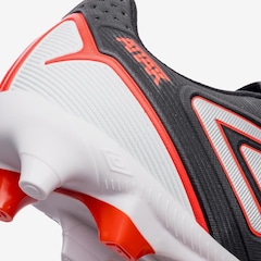 Chuteira de Campo Adulto Umbro Attak Iii - Foto 7