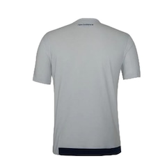Camiseta New Balance Viagem São Paulo Futebol Clube Masculina - Foto 2
