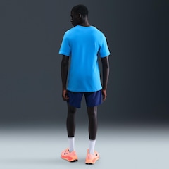 Camiseta Dri-FIT Nike Run Swoosh Masculina - Foto 4