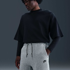 Shorts Nike Tech Fleece Masculino - Foto 2