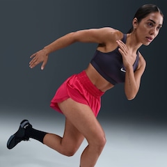 Shorts Dri-FIT Nike One Feminino - Foto 4