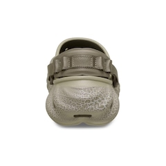 Sandália Unissex Crocs Echo Crackle Clog Moth - Foto 7