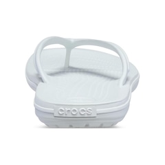 Chinelo Unissex Crocs Crocband Flip Moonlight - Foto 7