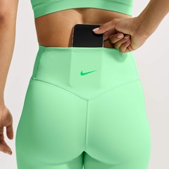 Shorts Nike Universa 5IN Feminino - Foto 6
