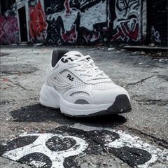 Tênis Fila Runner 2K + Meia Cano Curto - Masculino - Foto 8