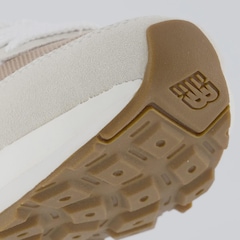 Tênis Feminino New Balance 370 V1 - Foto 8