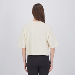 Camiseta Cropped New Balance Small Logo Oversized Feminino - Foto 4