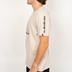 Camiseta Quiksilver New Tour SM26 Masculina - Foto 2