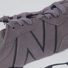 Tênis Feminino New Balance 327 V1 - Foto 7