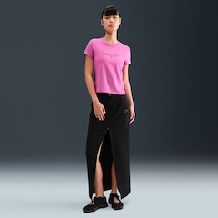 Camiseta Nike Sportswear Chill Feminina - Foto 4