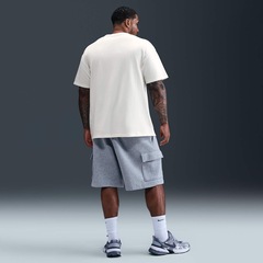 Camiseta Nike Sportswear Essentials Masculina - Foto 10