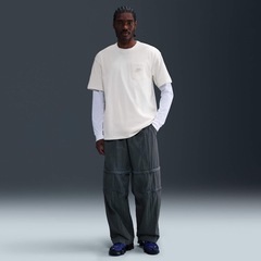 Camiseta Nike Sportswear Essentials Masculina - Foto 4