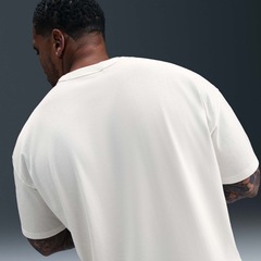 Camiseta Nike Sportswear Essentials Masculina - Foto 7