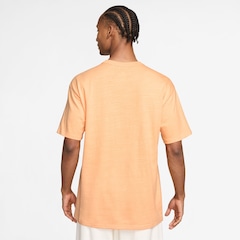 Camiseta Nike Sportswear Essential Masculina - Foto 3