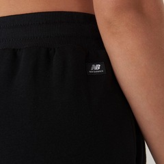 Calça com Felpa New Balance Essentials Feminina - Foto 5