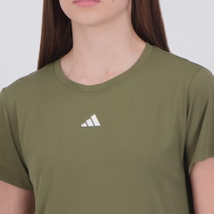 Camiseta adidas Own the Run Basic Feminina - Foto 5