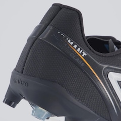 Chuteira de Campo Masculina Umbro Adamant Master Class Club - Foto 6