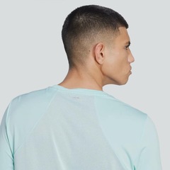 Camiseta adidas Tech Masculina - Foto 4