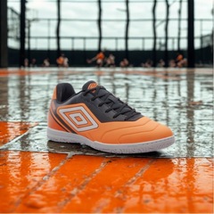 Chuteira Futsal Adulto Umbro Attak III + ! Par de Meião - Foto 7