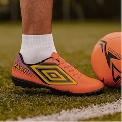 Chuteira Society Adulto Umbro Fast II - Foto 2