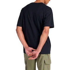 Camiseta New Balance Linear Lines Masculina - Foto 2