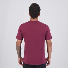 Camiseta Umbro Essential Masculina - Foto 4