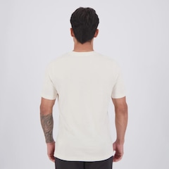 Camiseta Puma ESS 2 Color Small No. 1 Masculina - Foto 4