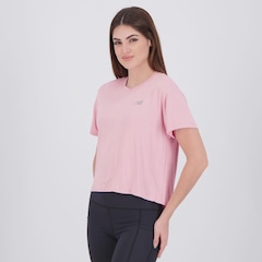 Camiseta Cropped New Balance Drapey Feminino - Foto 3