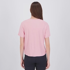 Camiseta Cropped New Balance Drapey Feminino - Foto 4